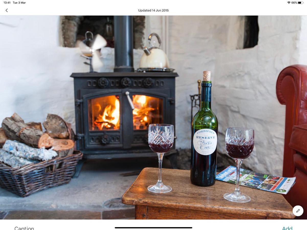 Ty Fferm Hen, Ancient Farmhouse, Coity Bach Talybont-on-Usk Bagian luar foto